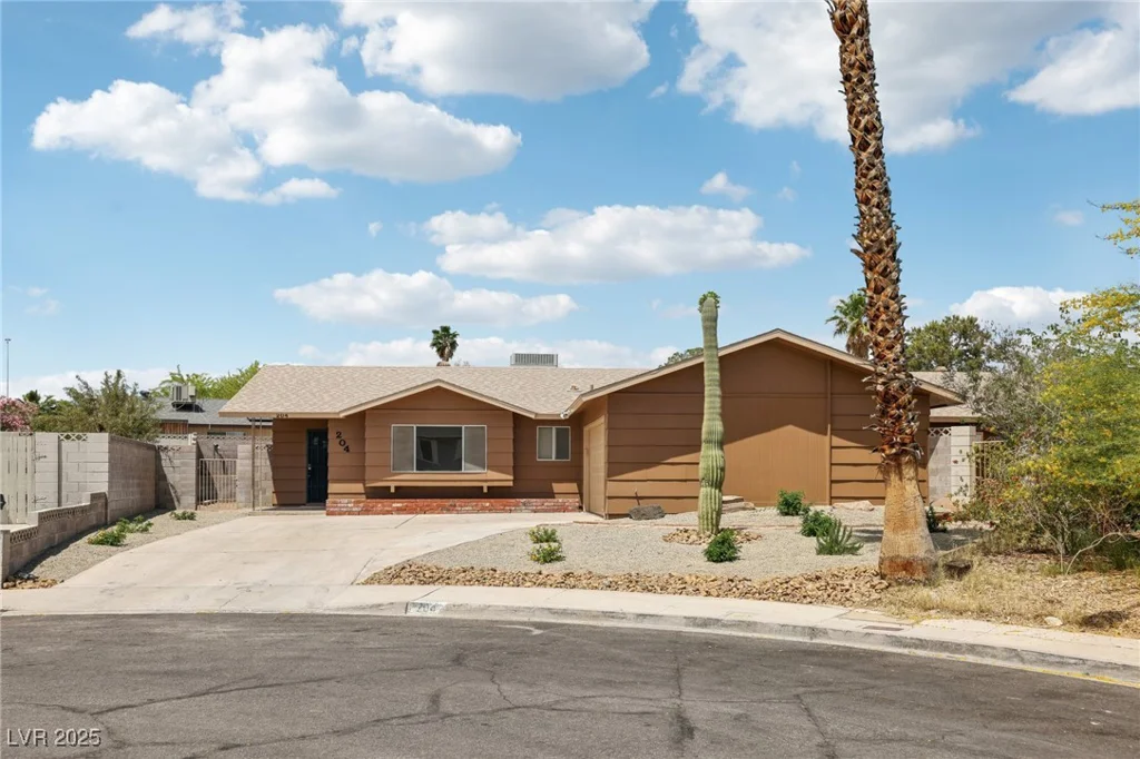 204 Breeze, Las Vegas, NV 89145