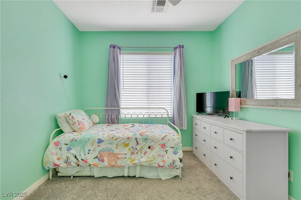 1316 Oak Village, Las Vegas, NV 89183