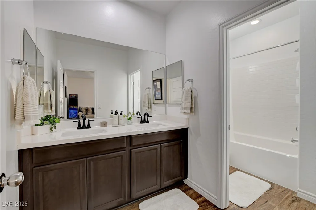 1114 Junipine, North Las Vegas, NV 89081