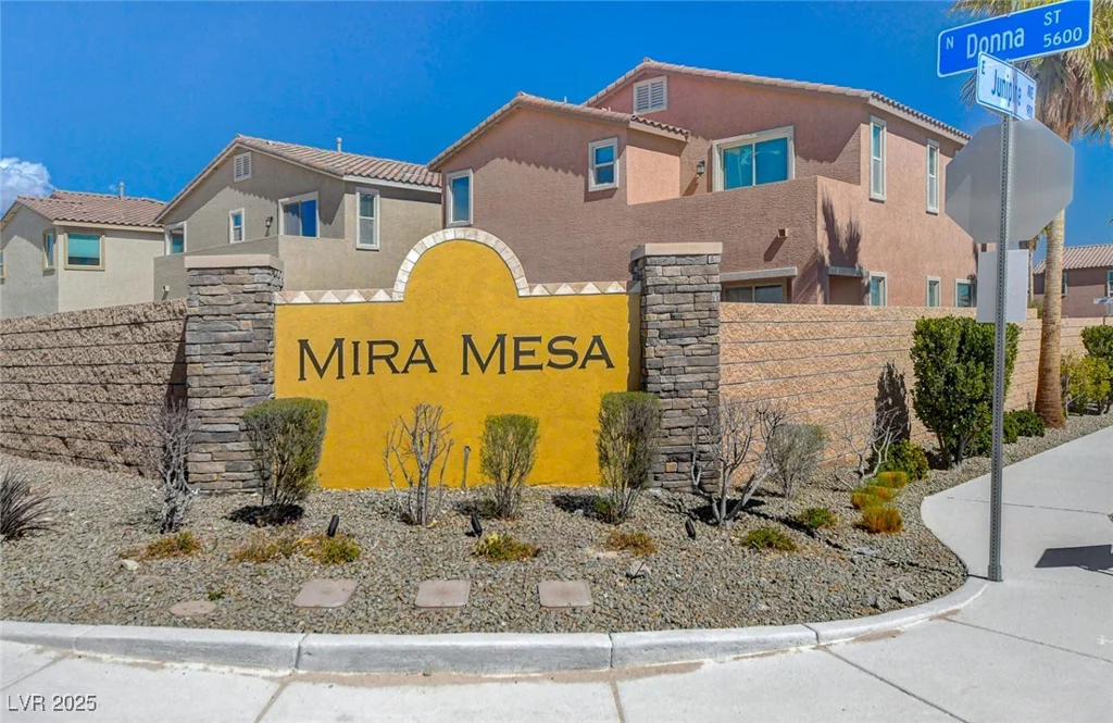 1114 Junipine, North Las Vegas, NV 89081