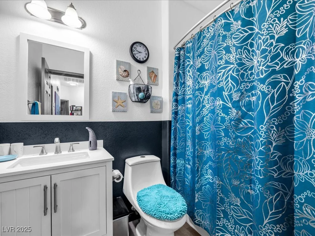 6324 Desert Leaf, North Las Vegas, NV 89081