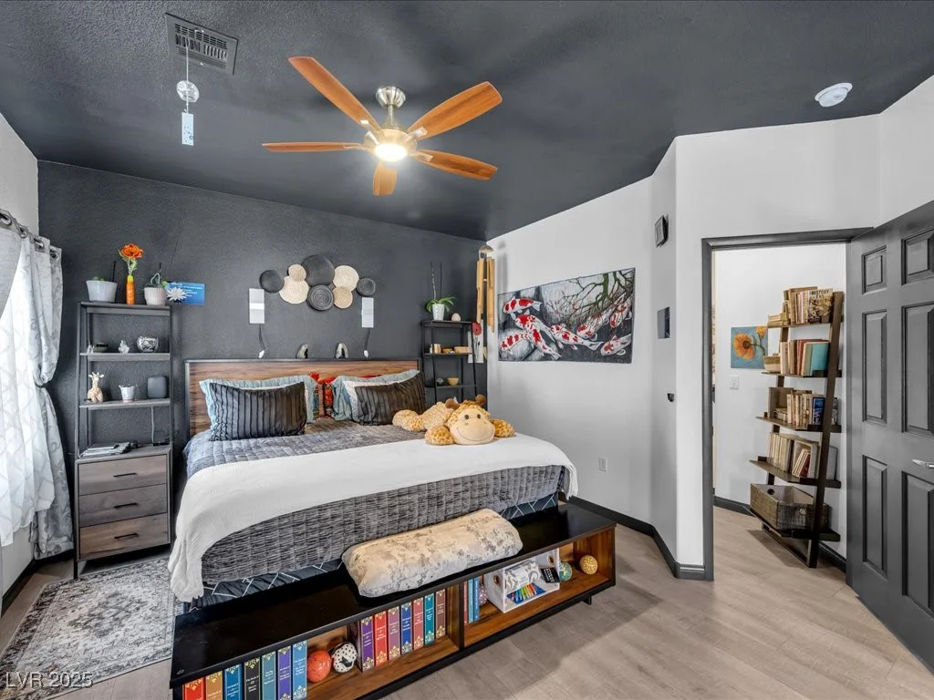 6324 Desert Leaf, North Las Vegas, NV 89081