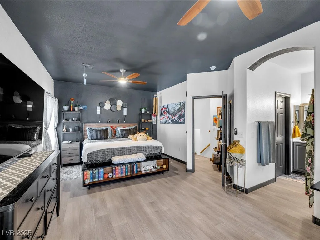 6324 Desert Leaf, North Las Vegas, NV 89081