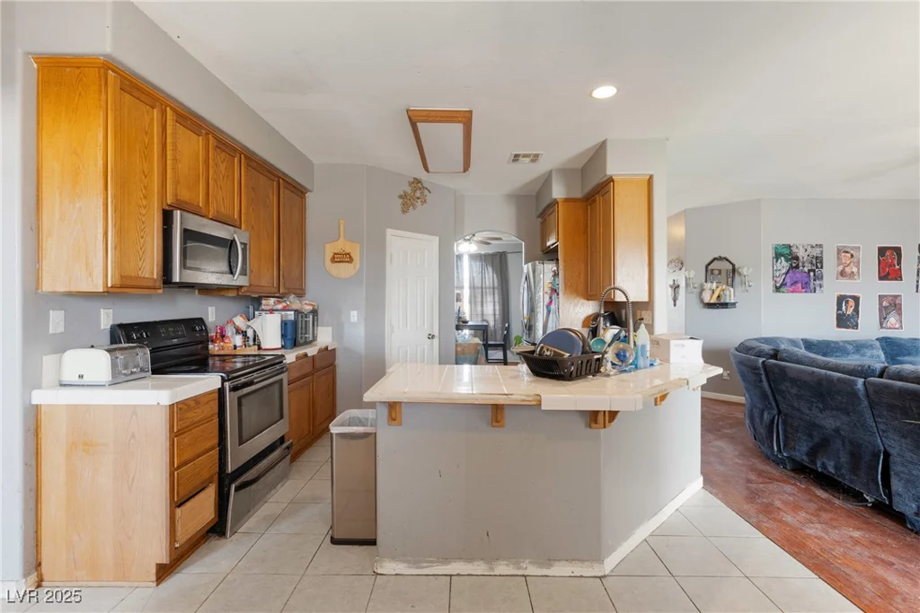 2571 David, Pahrump, NV 89060