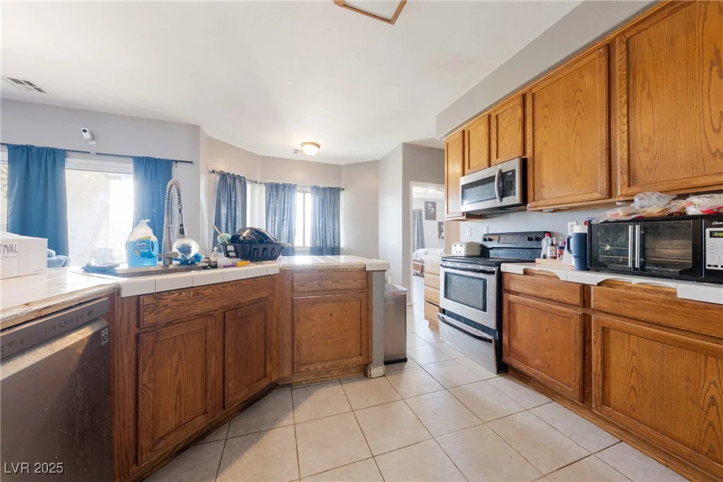 2571 David, Pahrump, NV 89060