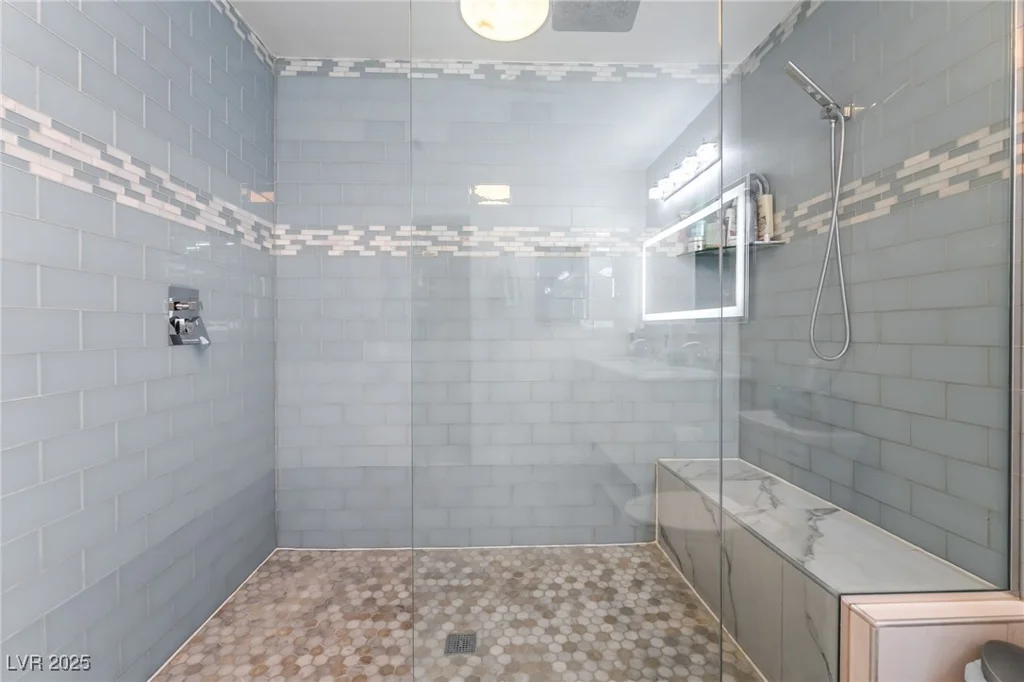 7018 Berkshire, Las Vegas, NV 89147