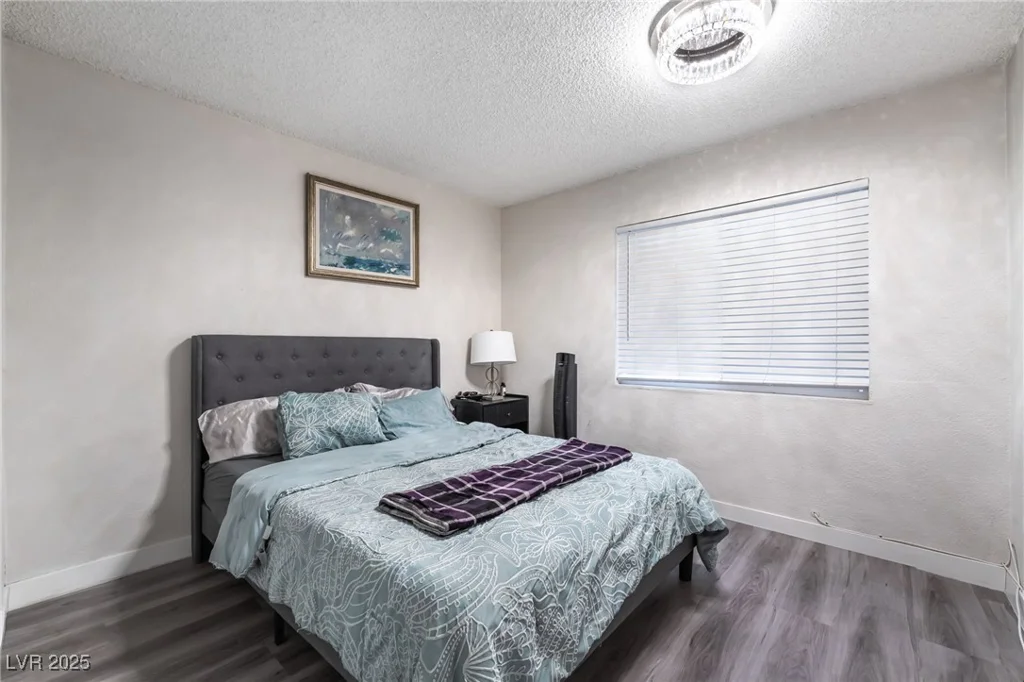 7018 Berkshire, Las Vegas, NV 89147