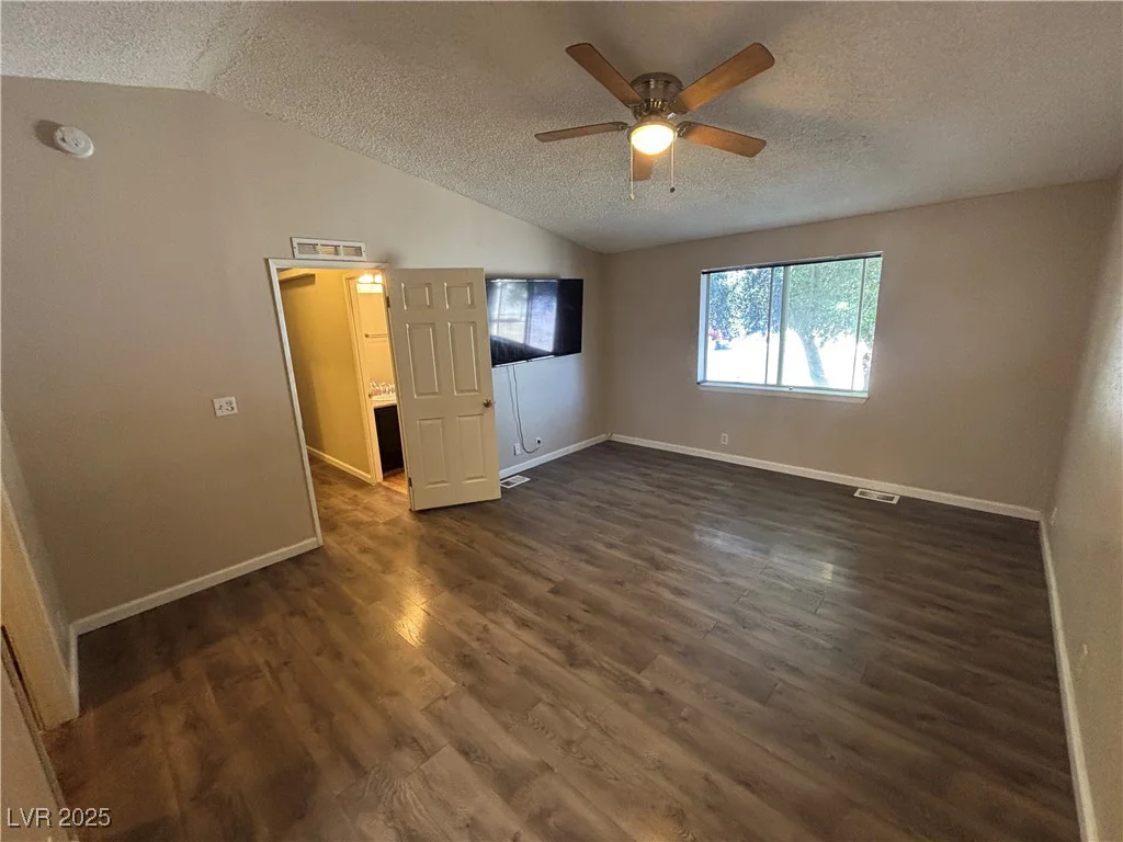 3100 Summerwood, Pahrump, NV 89048