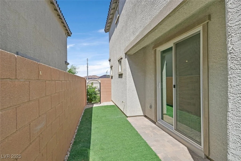 1388 Graphite, Henderson, NV 89002