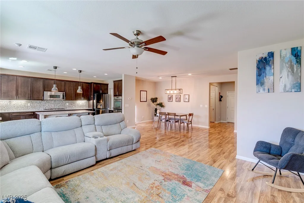 8232 Silver Vine, North Las Vegas, NV 89085