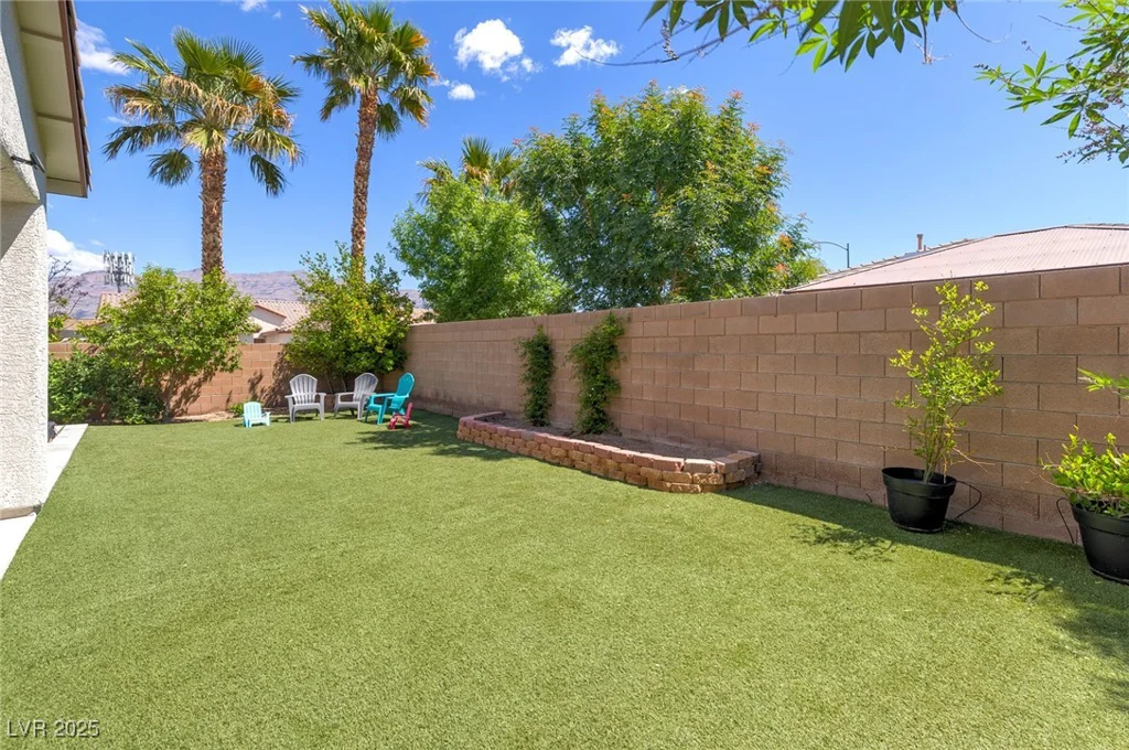 8232 Silver Vine, North Las Vegas, NV 89085