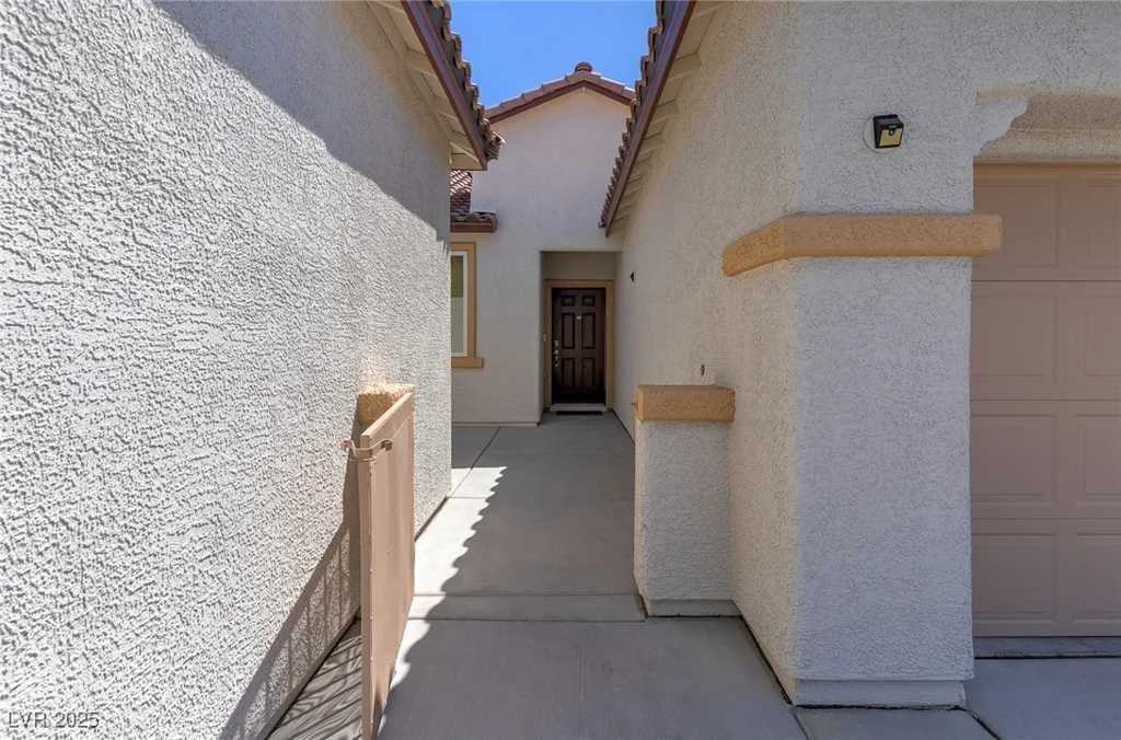 8232 Silver Vine, North Las Vegas, NV 89085