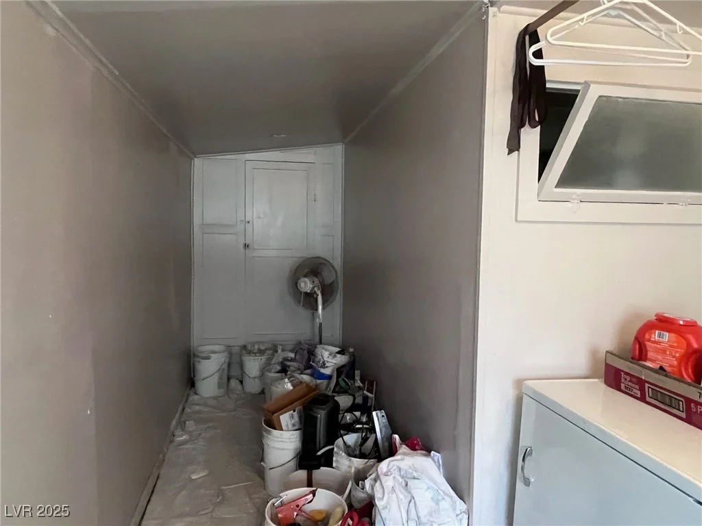 1121 Lyons Ave, Ely, NV 89301
