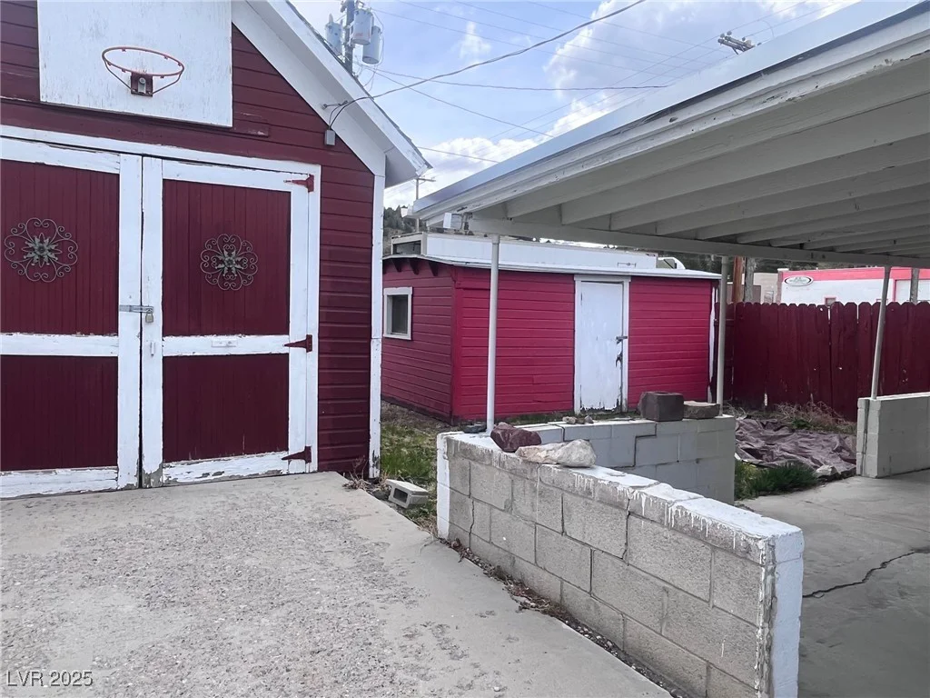 1121 Lyons Ave, Ely, NV 89301