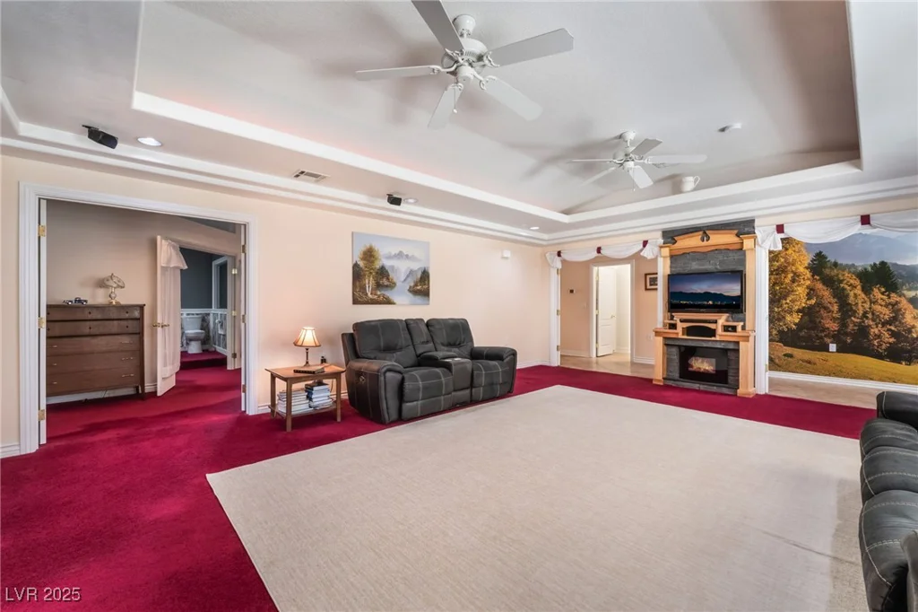 6931 Leon, Las Vegas, NV 89131