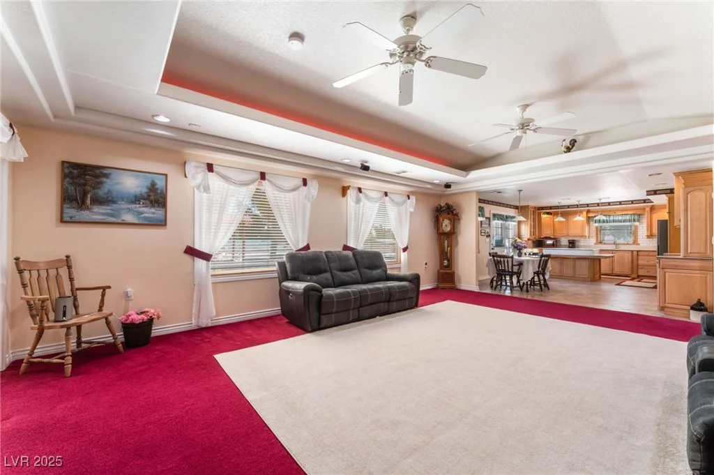 6931 Leon, Las Vegas, NV 89131
