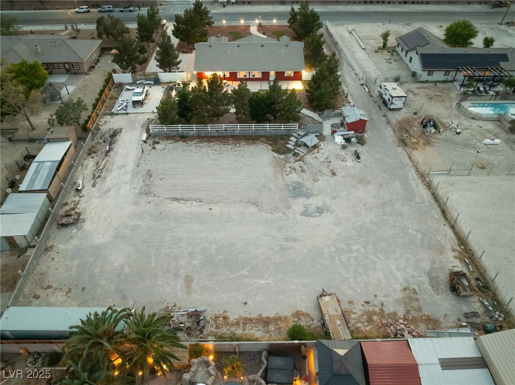 6931 Leon, Las Vegas, NV 89131