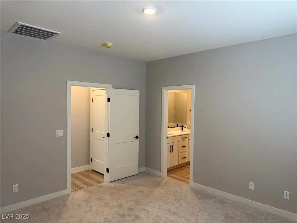 3208 Walker River, North Las Vegas, NV 89032