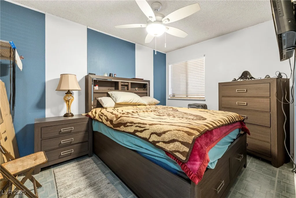 5181 Morris, Las Vegas, NV 89122