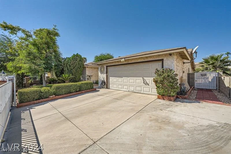 5181 Morris, Las Vegas, NV 89122