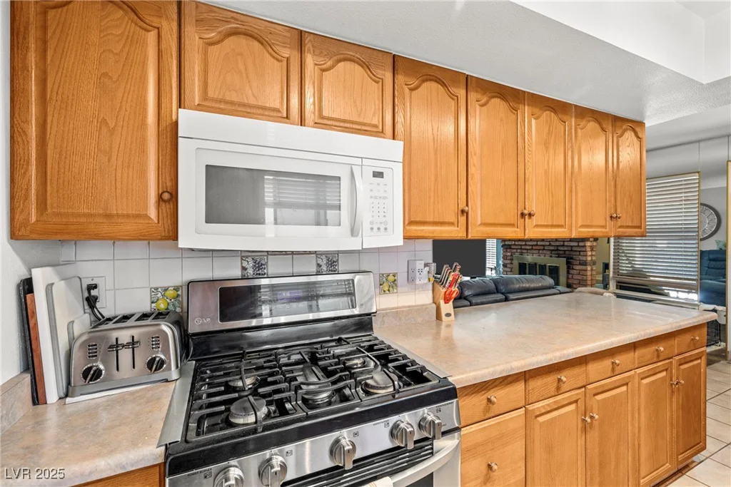 5181 Morris, Las Vegas, NV 89122