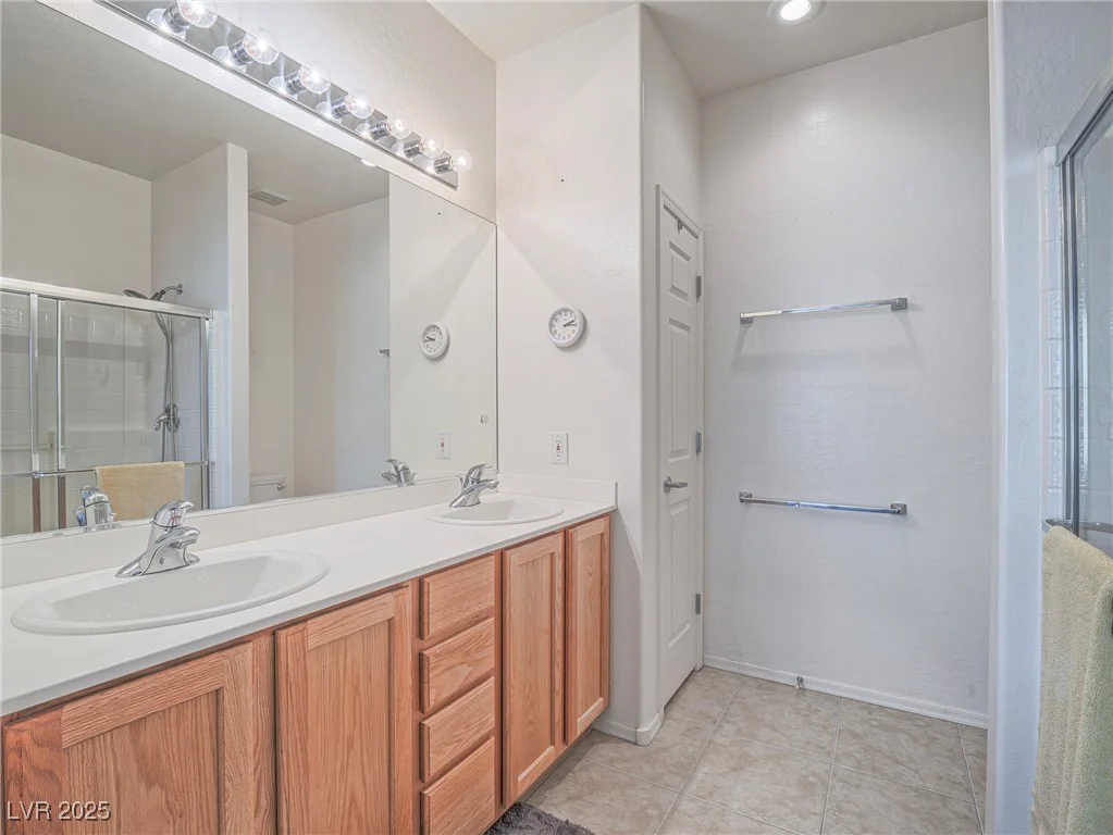7624 Fruit Dove, North Las Vegas, NV 89084