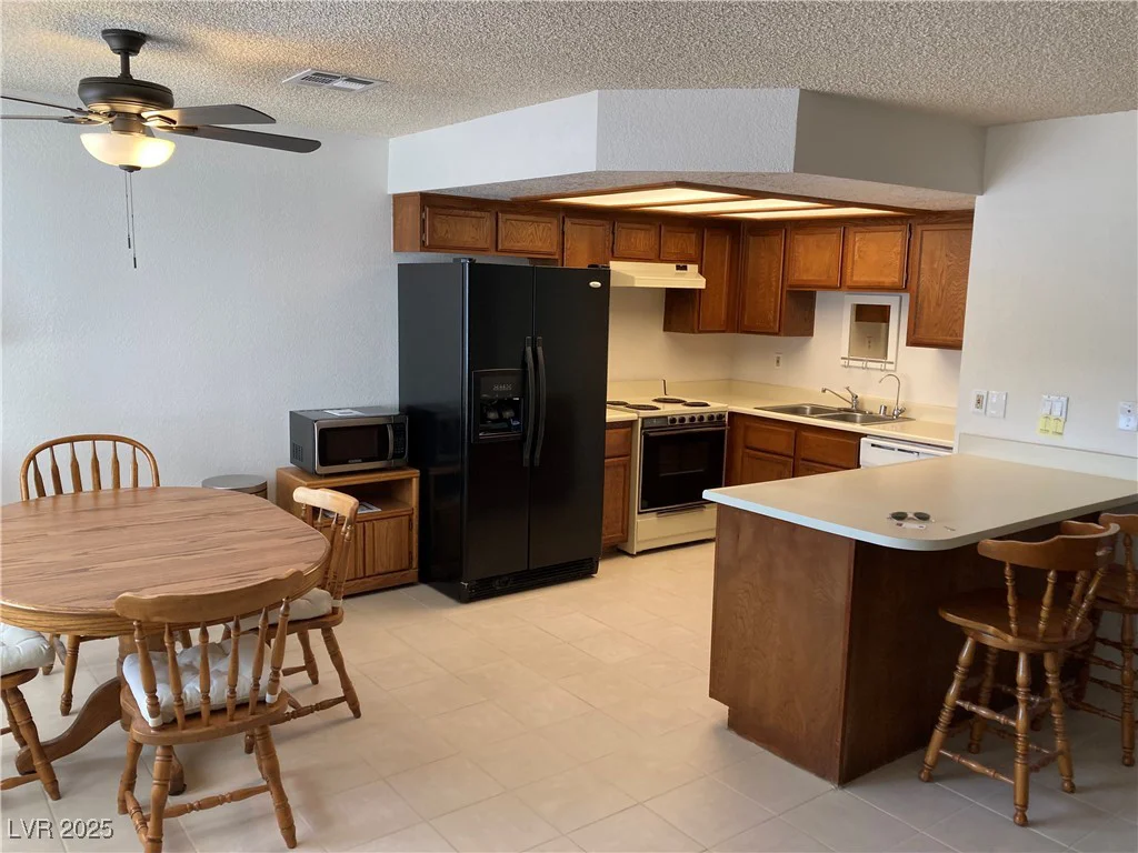 2704 Otter Creek, Las Vegas, NV 89117