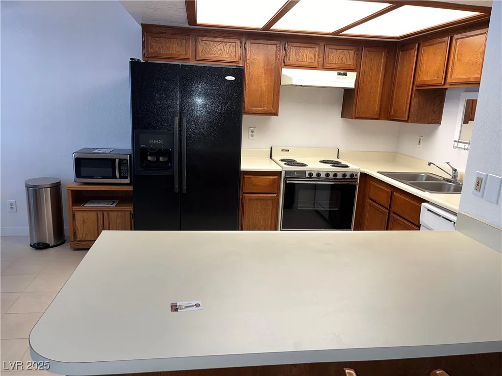 2704 Otter Creek, Las Vegas, NV 89117