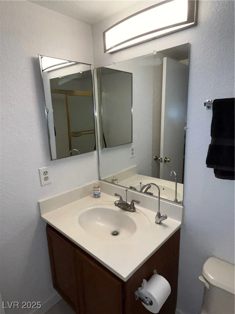 2704 Otter Creek, Las Vegas, NV 89117