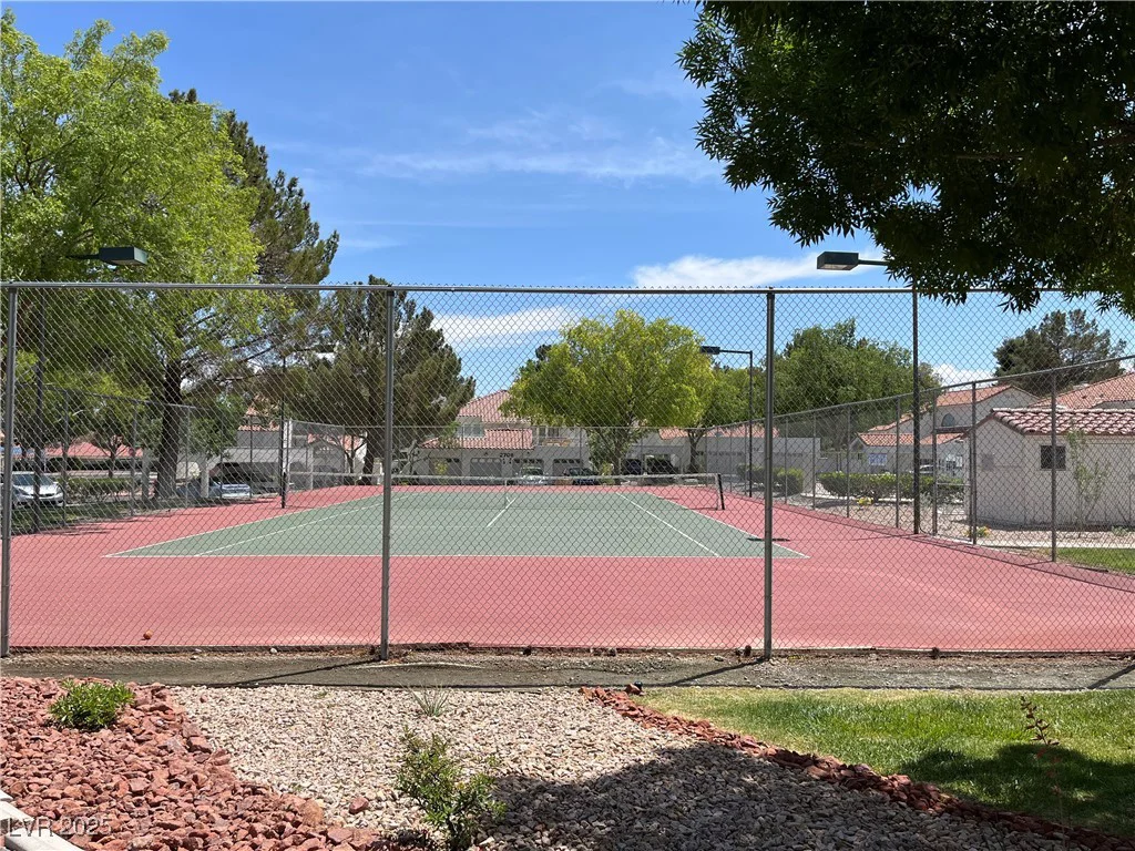 2704 Otter Creek, Las Vegas, NV 89117