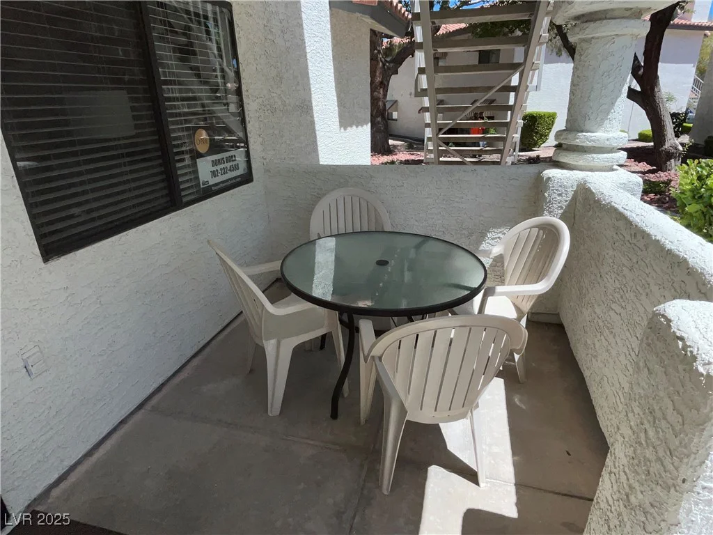2704 Otter Creek, Las Vegas, NV 89117