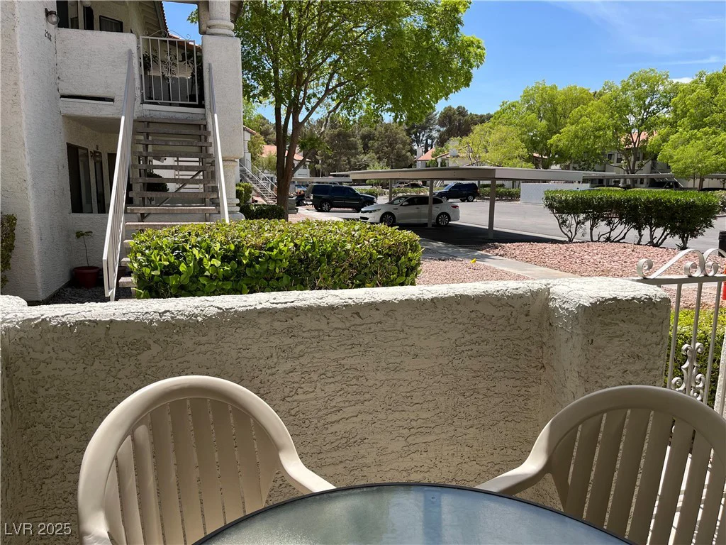2704 Otter Creek, Las Vegas, NV 89117