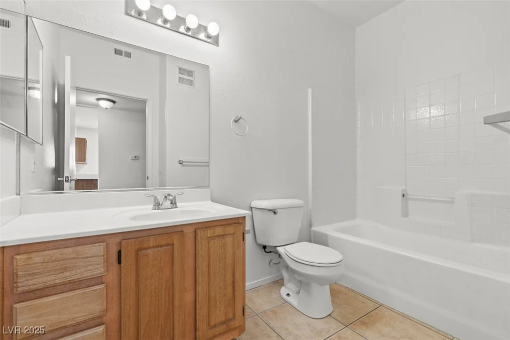 5655 Sahara, Las Vegas, NV 89142