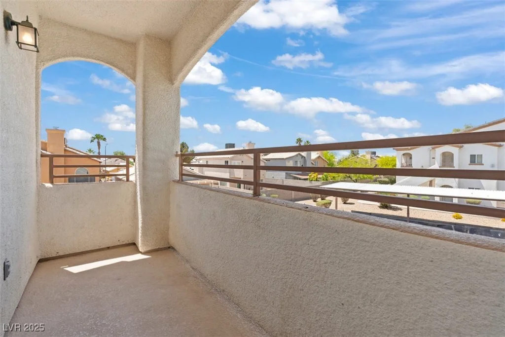 5655 Sahara, Las Vegas, NV 89142