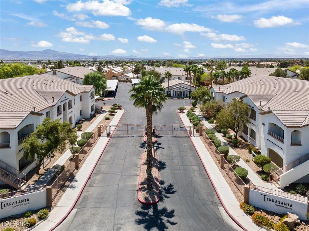 5655 Sahara, Las Vegas, NV 89142