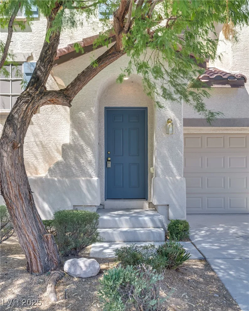 8824 Charm Canyon, Las Vegas, NV 89178