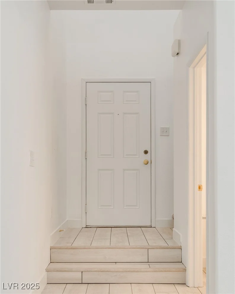8824 Charm Canyon, Las Vegas, NV 89178