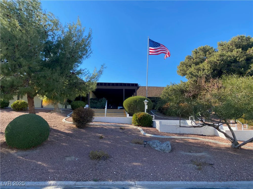 4619 Royal Ridge, Las Vegas, NV 89103
