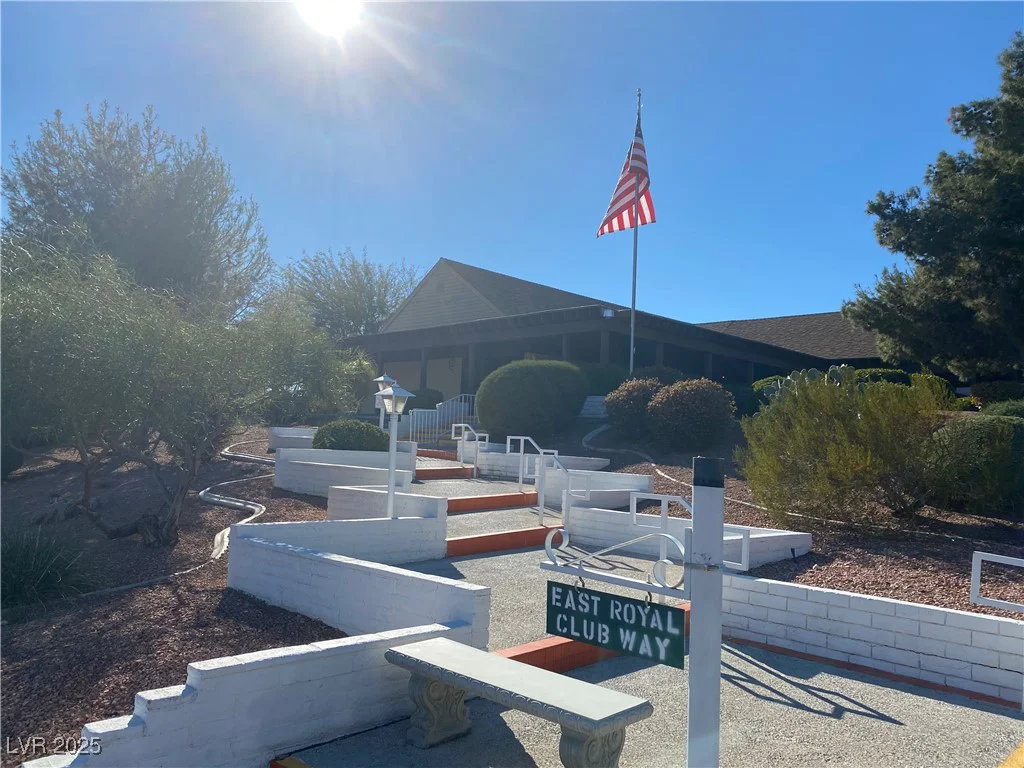 4619 Royal Ridge, Las Vegas, NV 89103