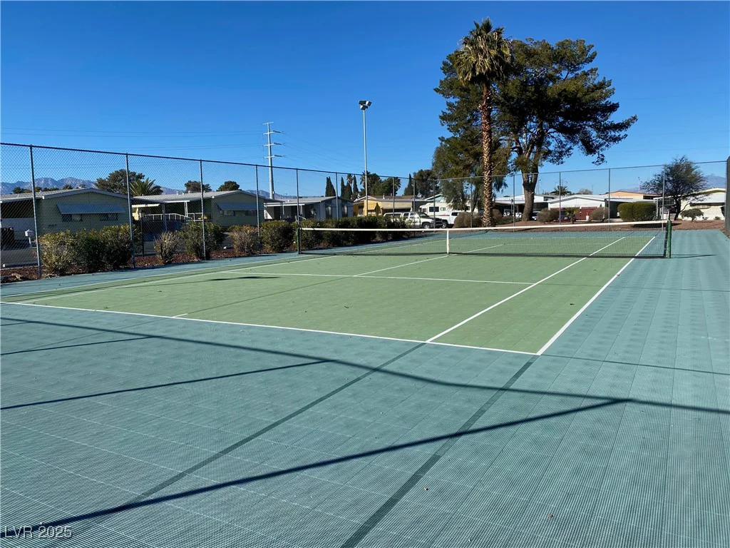 4619 Royal Ridge, Las Vegas, NV 89103