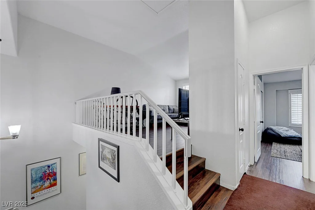 5221 Tropical Peach, Las Vegas, NV 89118
