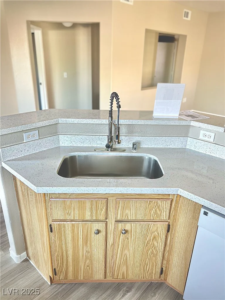 1881 Alexander, North Las Vegas, NV 89032