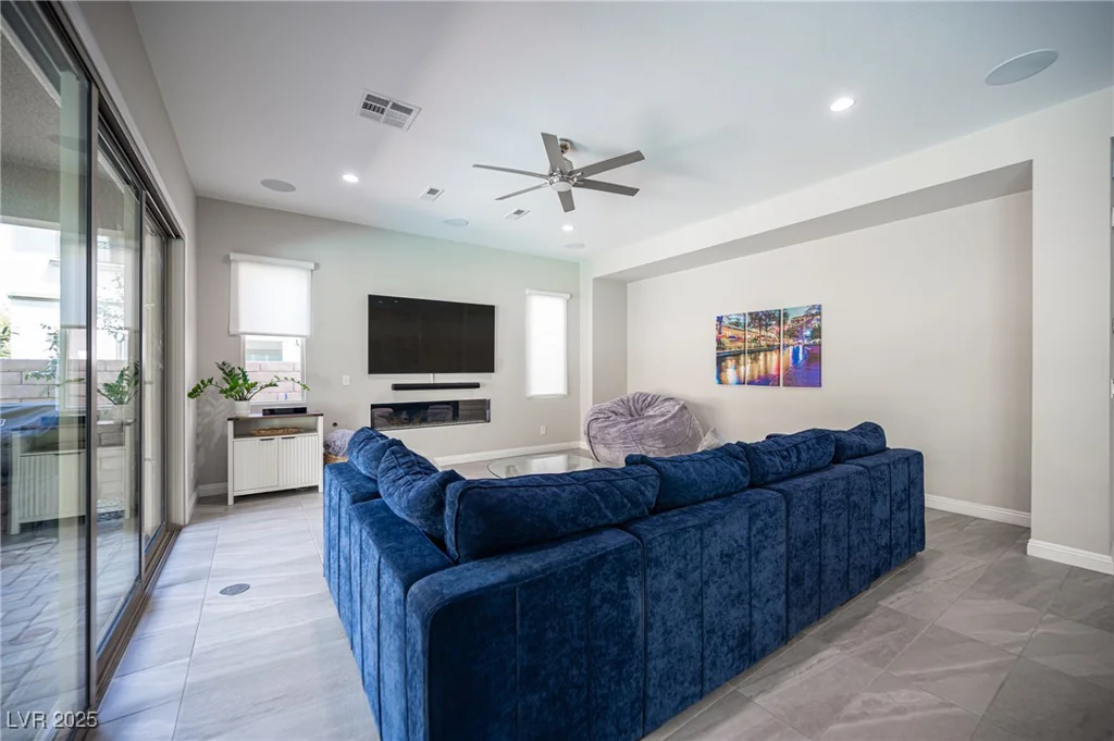 12018 Vento Forte, Las Vegas, NV 89138