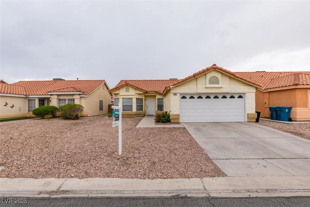 2595 Fort Lauderdale, Las Vegas, NV 89156
