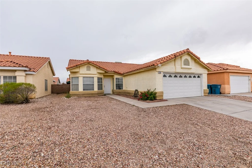 2595 Fort Lauderdale, Las Vegas, NV 89156