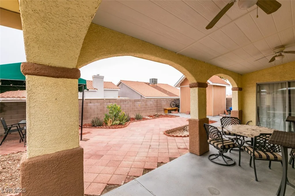 2595 Fort Lauderdale, Las Vegas, NV 89156