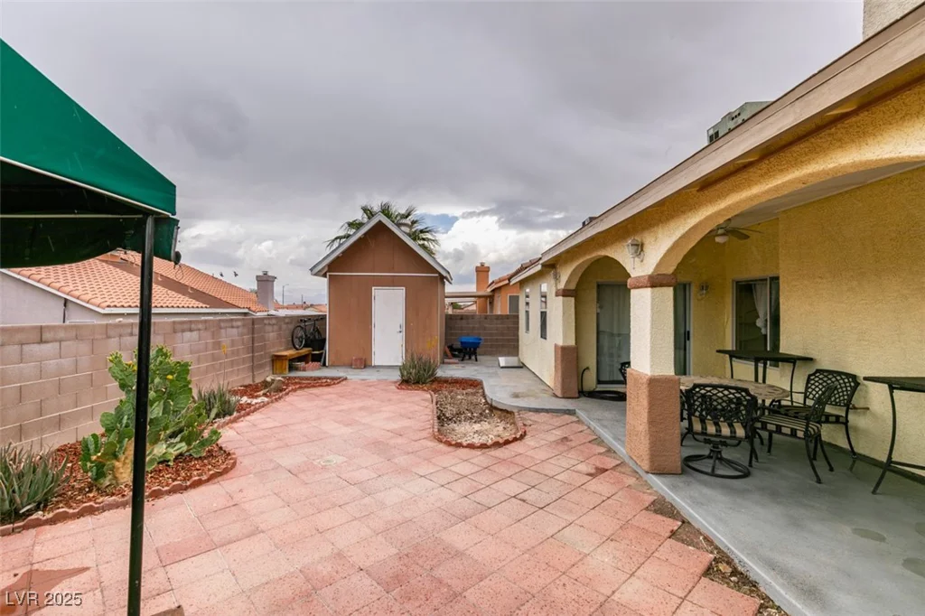 2595 Fort Lauderdale, Las Vegas, NV 89156