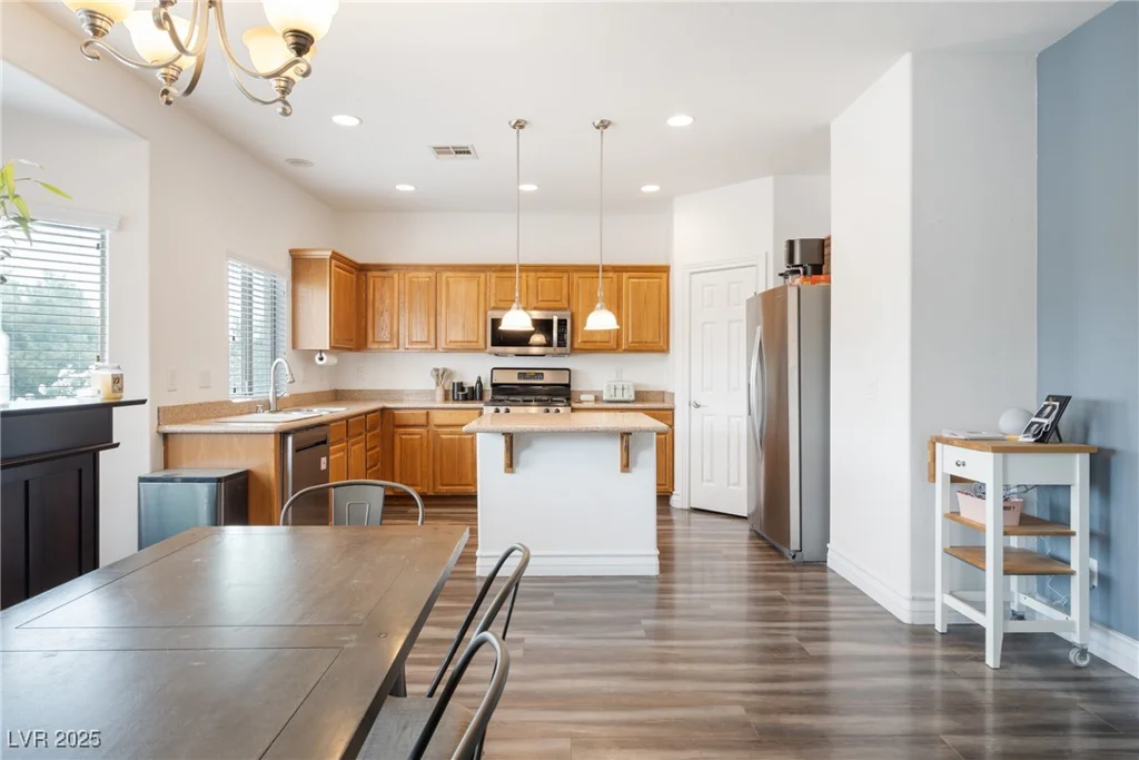 2208 Dale Bumpers, North Las Vegas, NV 89081