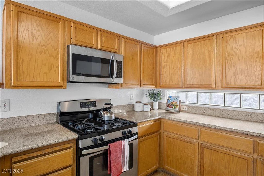3425 Creek River, Las Vegas, NV 89129