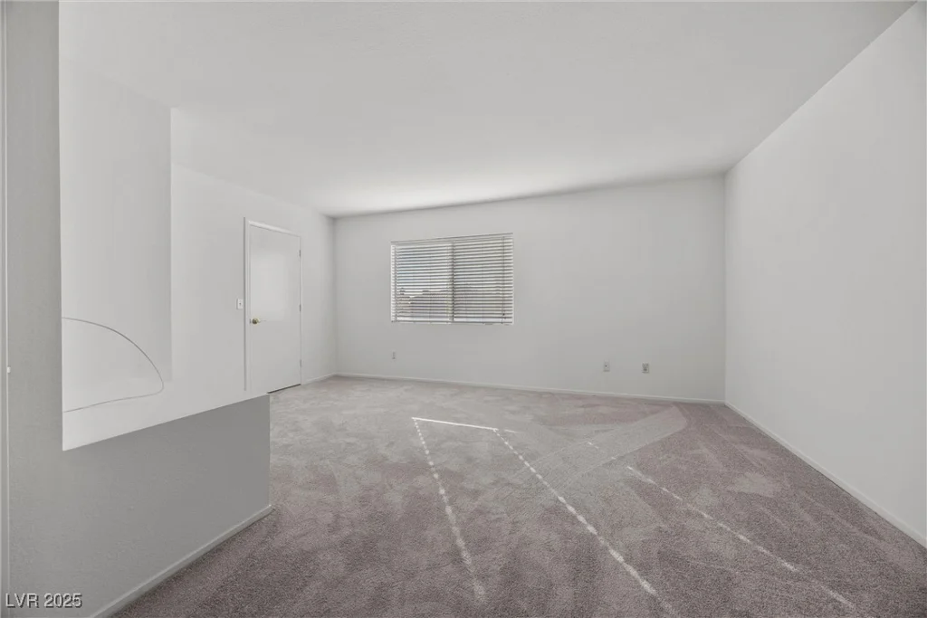 3425 Creek River, Las Vegas, NV 89129